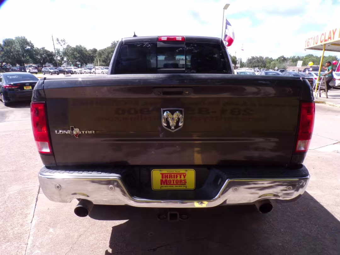 2015 Ram 1500 - 1C6RR6LT2FS692739 - Image #5