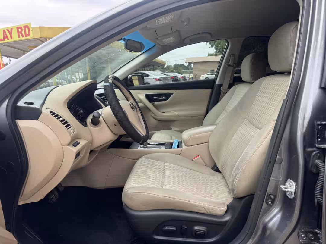 2016 Nissan Altima - 1N4AL3APXGC121450 - Image #10
