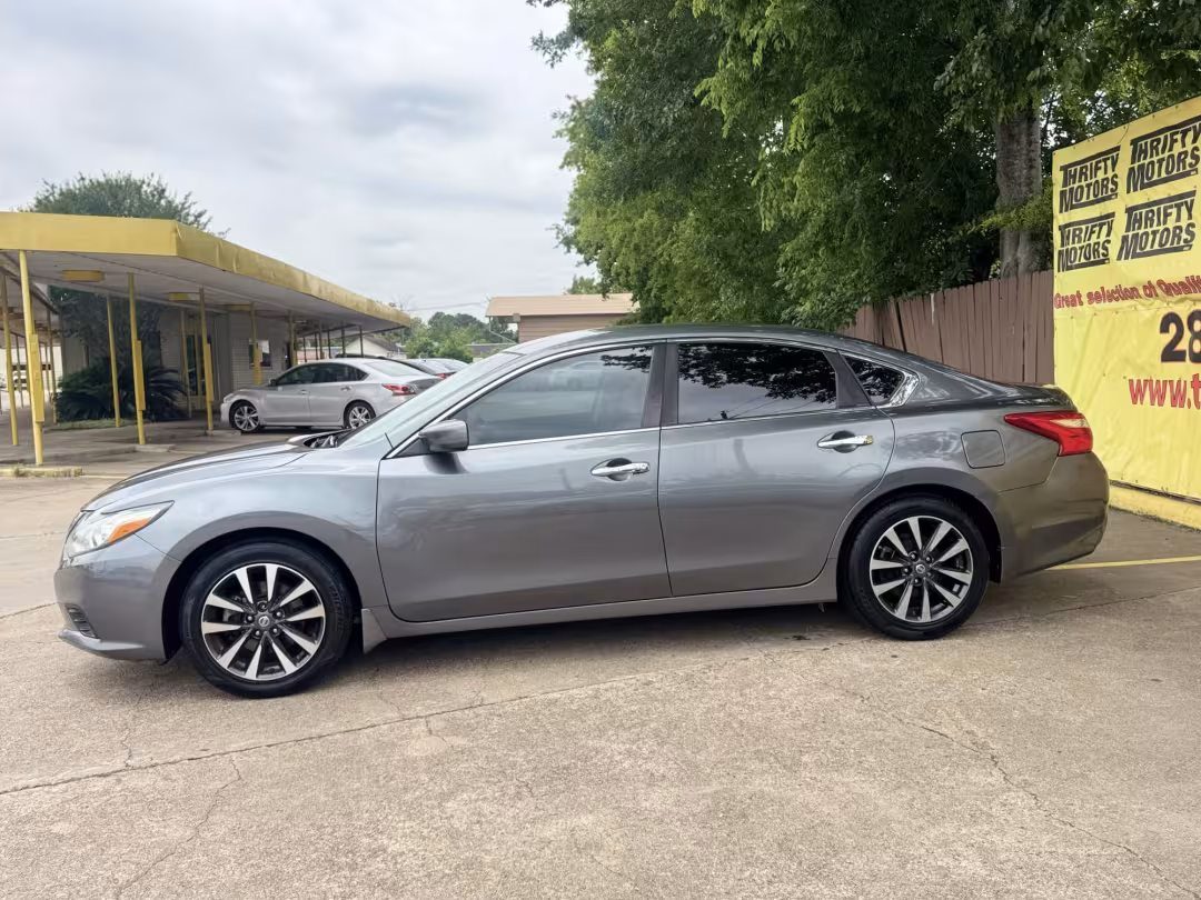2016 Nissan Altima - 1N4AL3APXGC121450 - Image #8