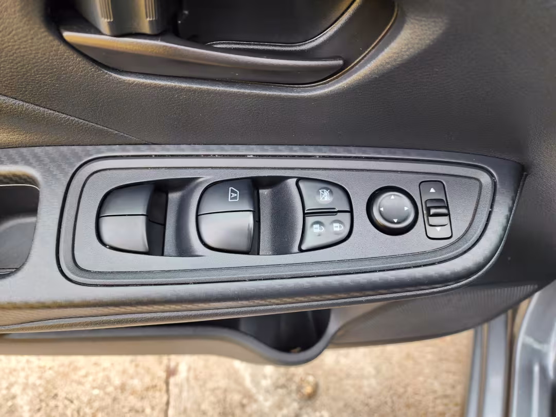 2021 Nissan Versa - 3N1CN8DV5ML878781 - Image #7