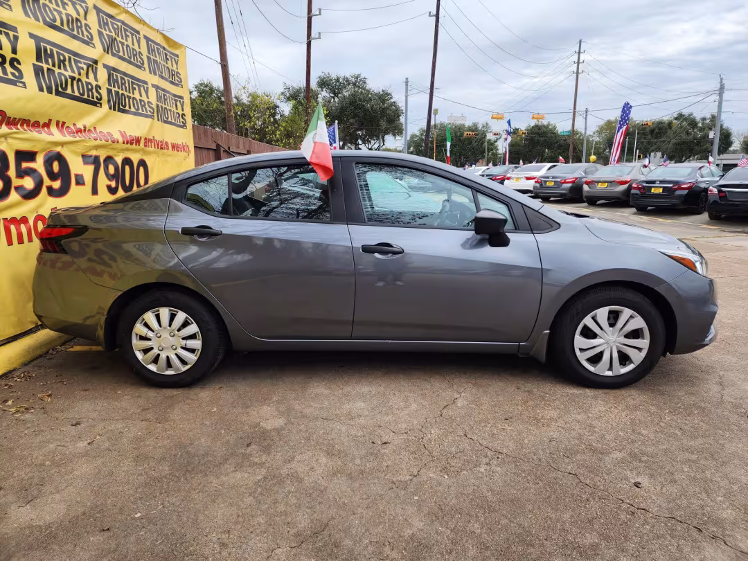 2021 Nissan Versa - 3N1CN8DV5ML878781 - Image #3
