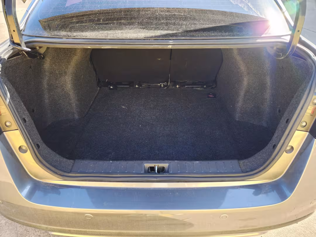 2020 Nissan Versa - 3N1CN8EVXLL835499 - Image #13
