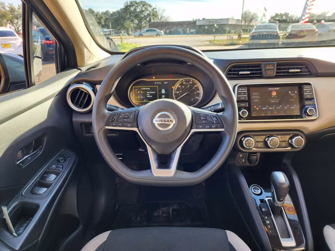 2020 Nissan Versa - 3N1CN8EVXLL835499 - Image #11