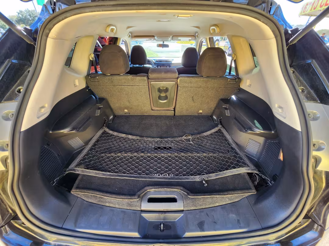 2016 Nissan Rogue - 5N1AT2MT1GC846802 - Image #14
