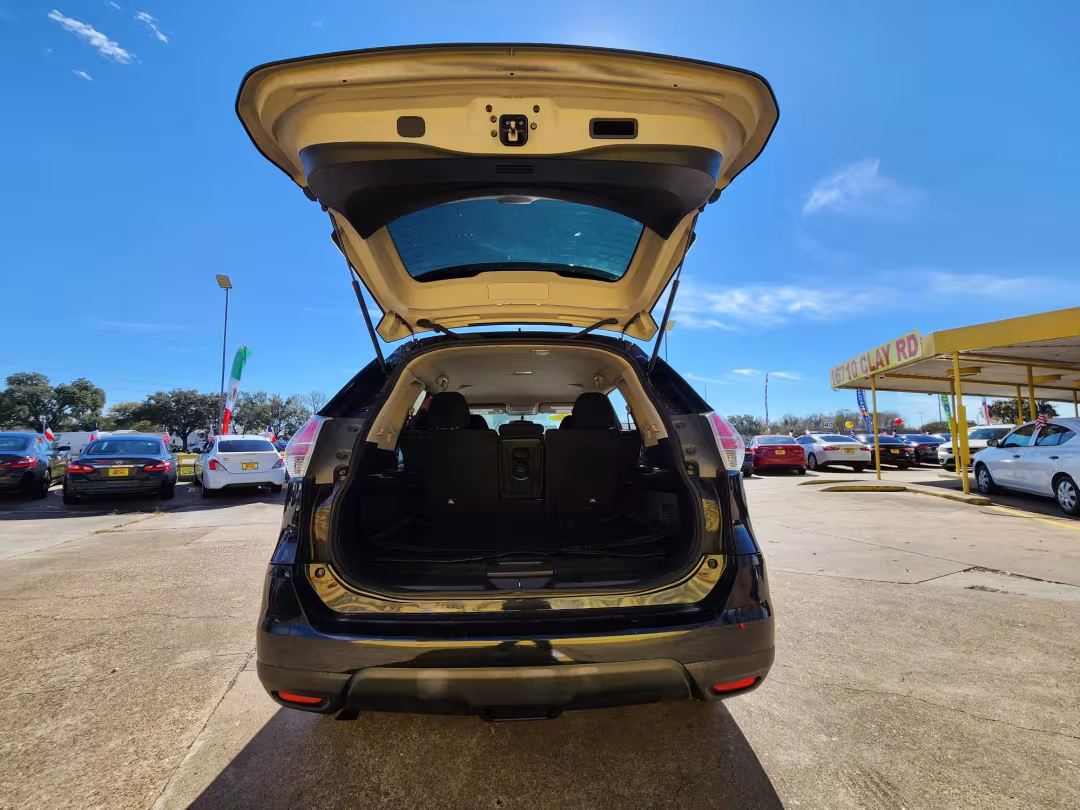 2016 Nissan Rogue - 5N1AT2MT1GC846802 - Image #15