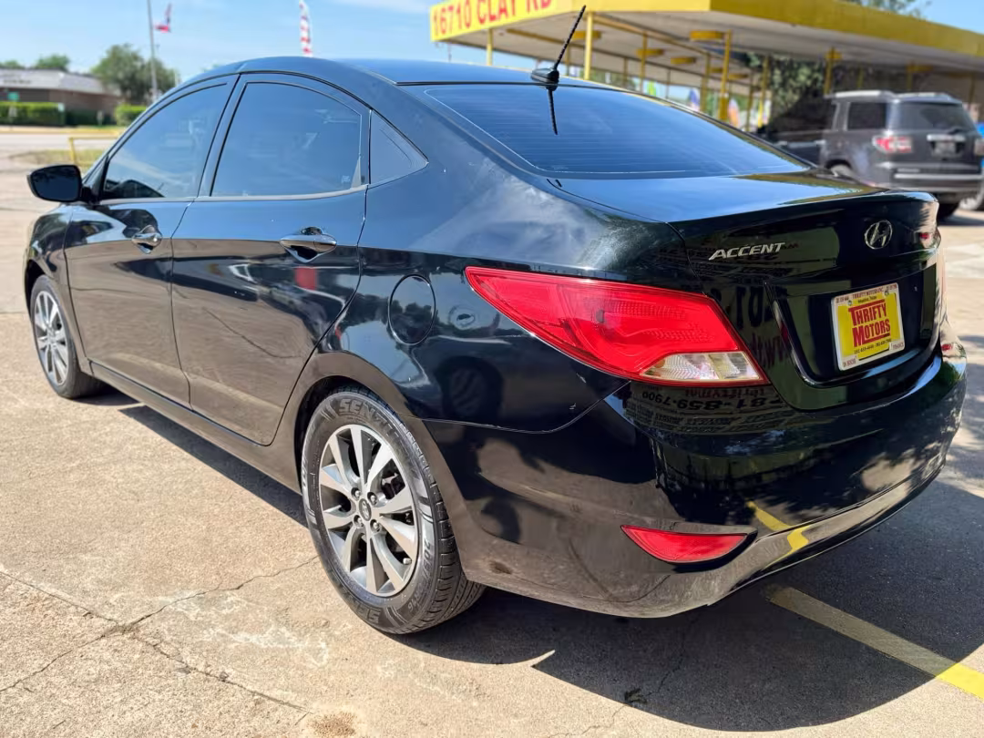 2017 Hyundai Accent - KMHCT4AE2HU356553 - Image #6